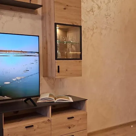 Arena Izgrev Luxury - Sea View, Skyline, Free Parking Διαμέρισμα Μπουργκάς