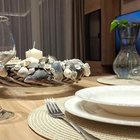 Διαμέρισμα Arena Izgrev Luxury - Sea View, Skyline, Free Parking